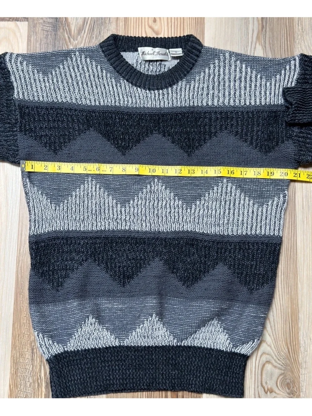 Vintage Michael Gerald Gray and White Geometric Pattern Sweater Mens Size M